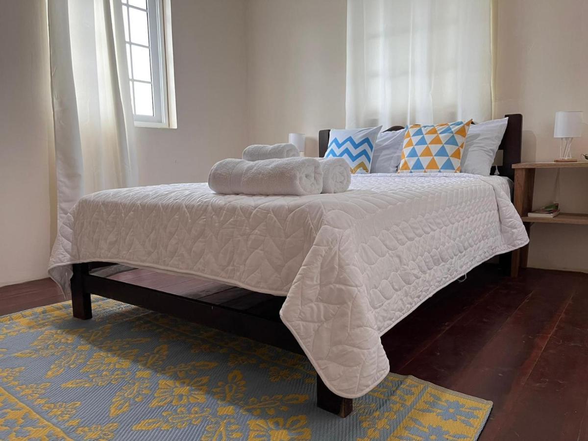 A&K Island Apartments بوكاس تاون المظهر الخارجي الصورة