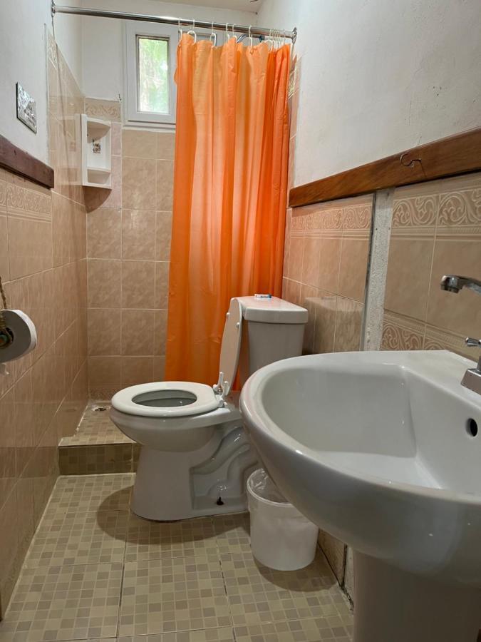 A&K Island Apartments بوكاس تاون المظهر الخارجي الصورة